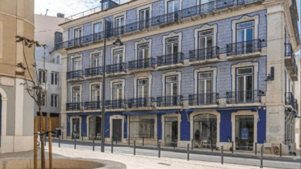 Ando Living - Abrantes 10 House