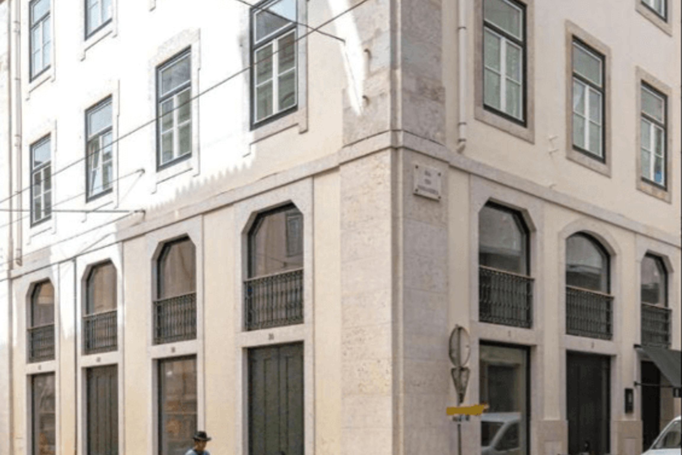 Ando Living - Douradores House
