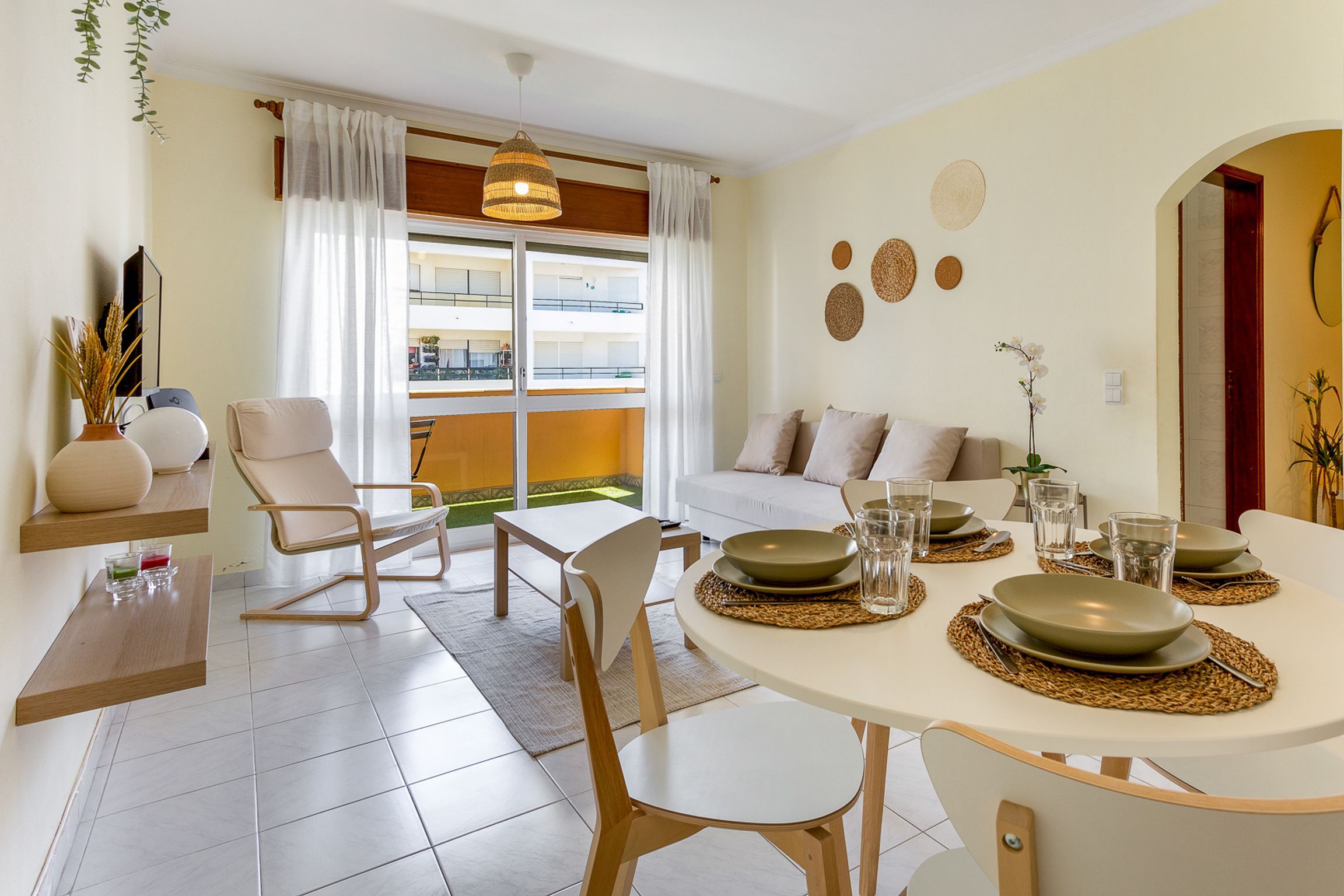 1 BDR Infante Flat in Quarteira by LovelyStay