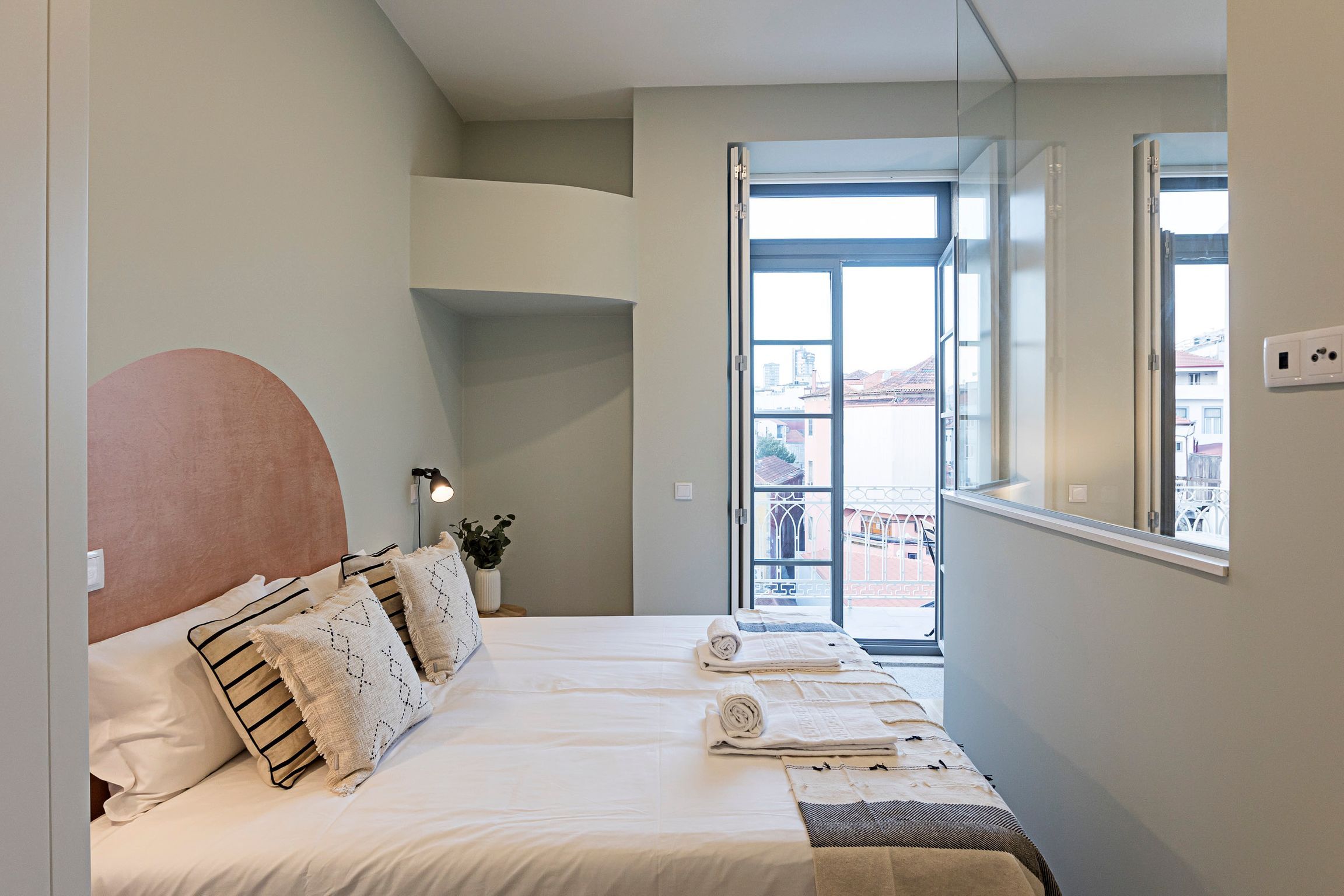 31 Janeiro 157 - Delightful 1BR w AC by LovelyStay