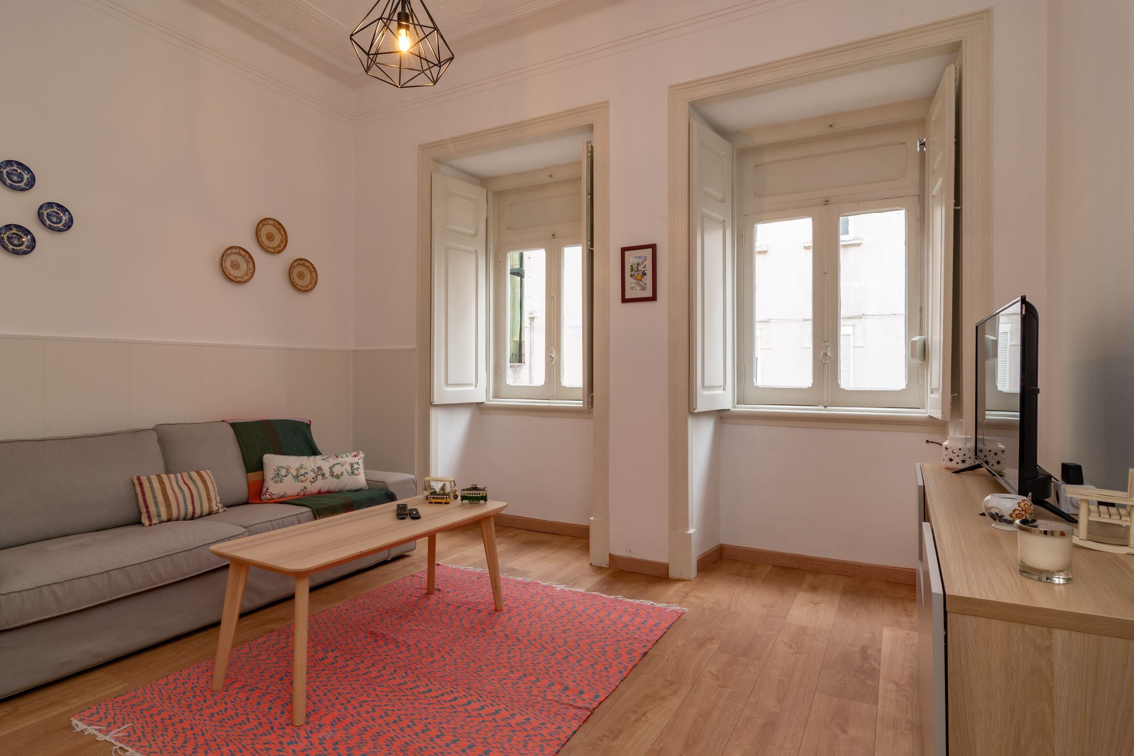 Spacious 2BR in Anjos by LovelyStay