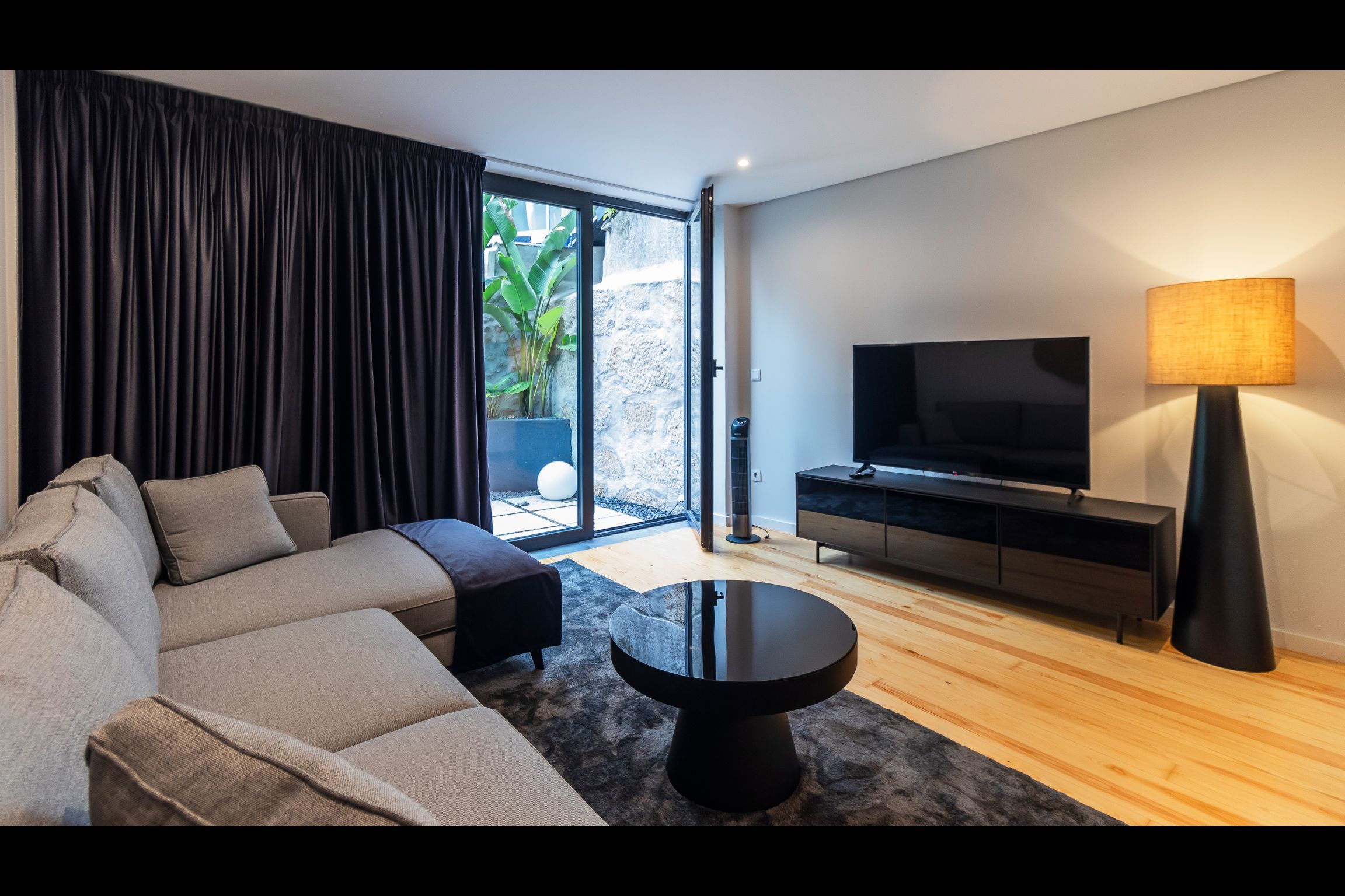 Premium 2BR Flat near Santa Catarina by LovelyStay