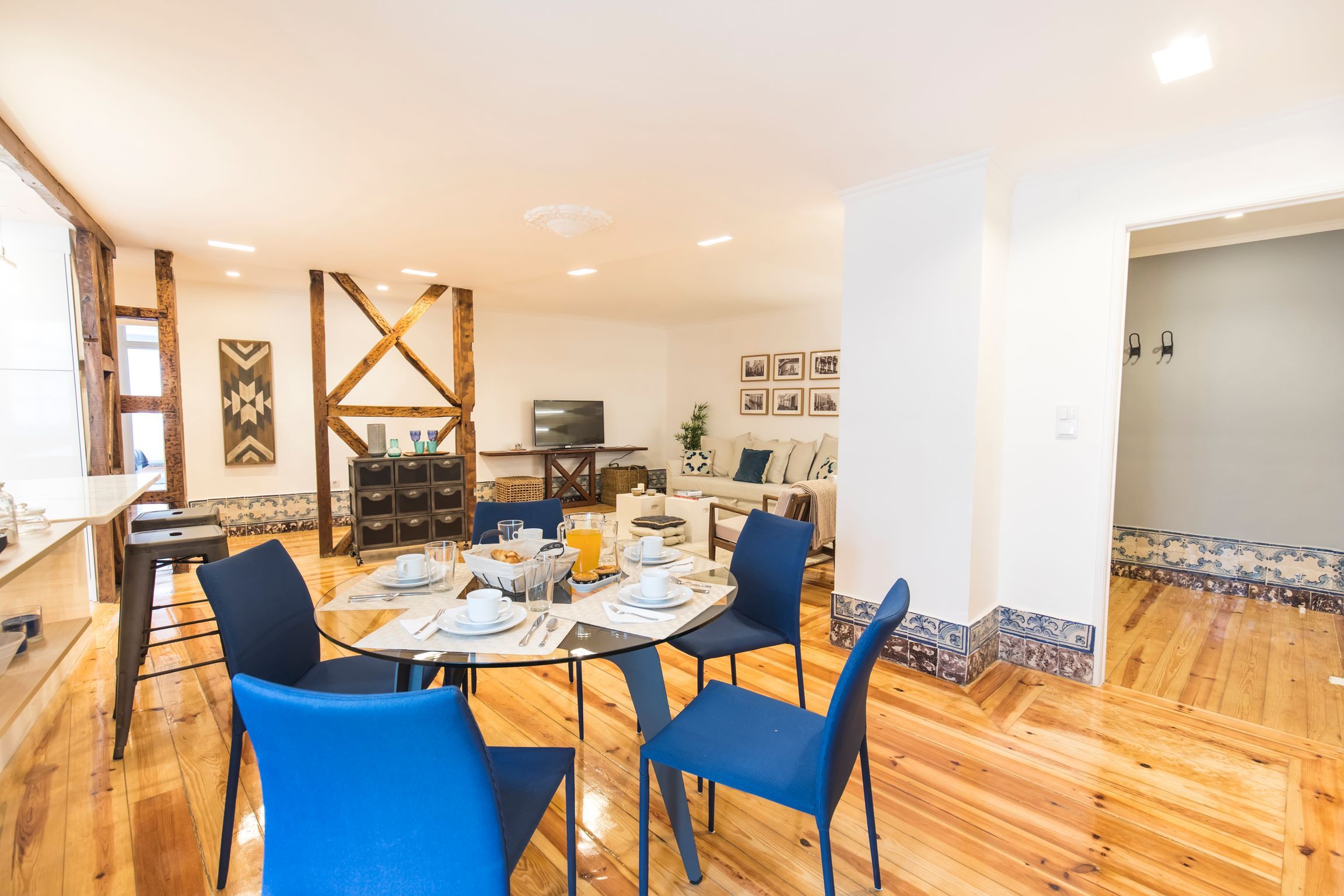 Downtown Magnificent Flat by LovelyStay