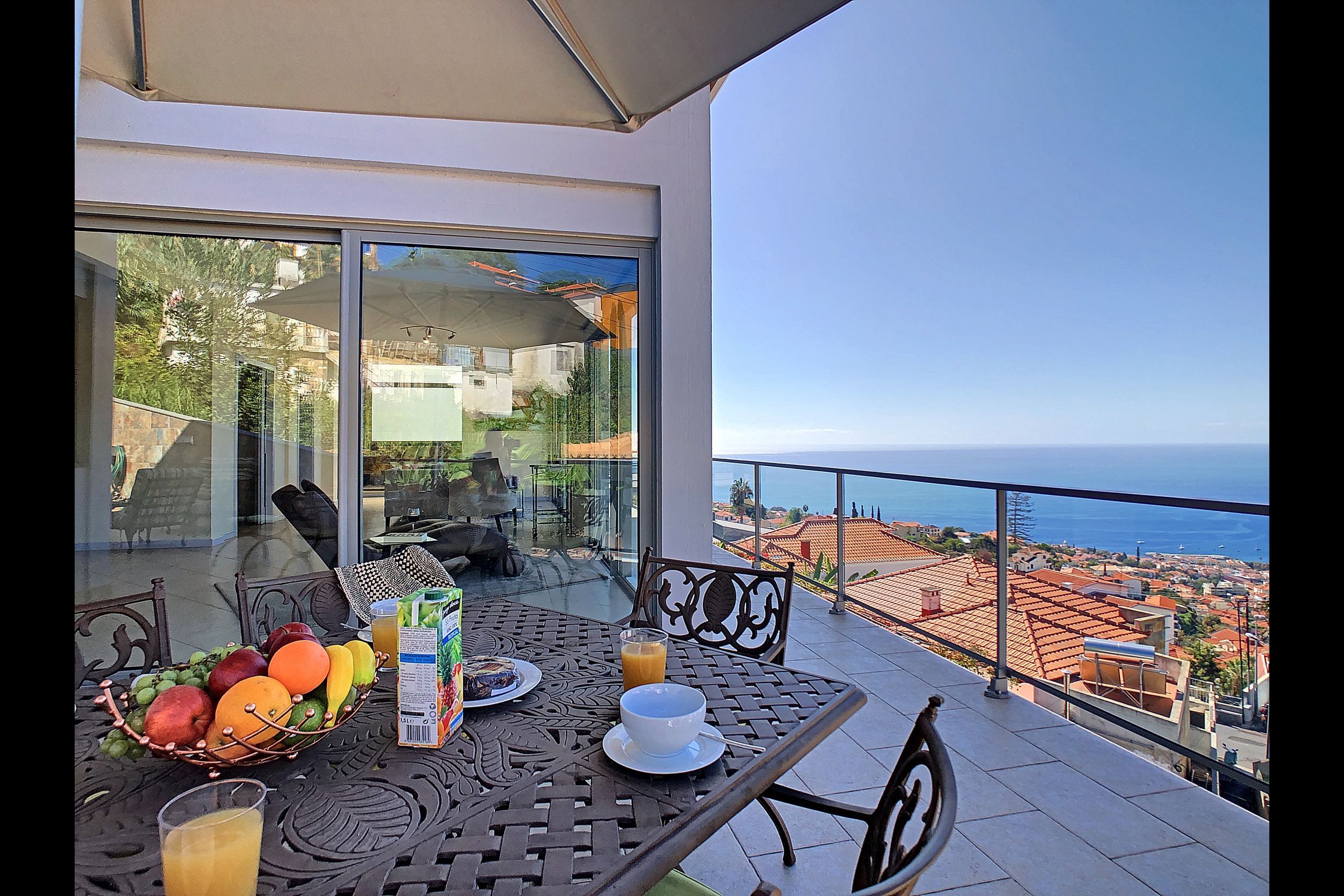 Villa Moniz