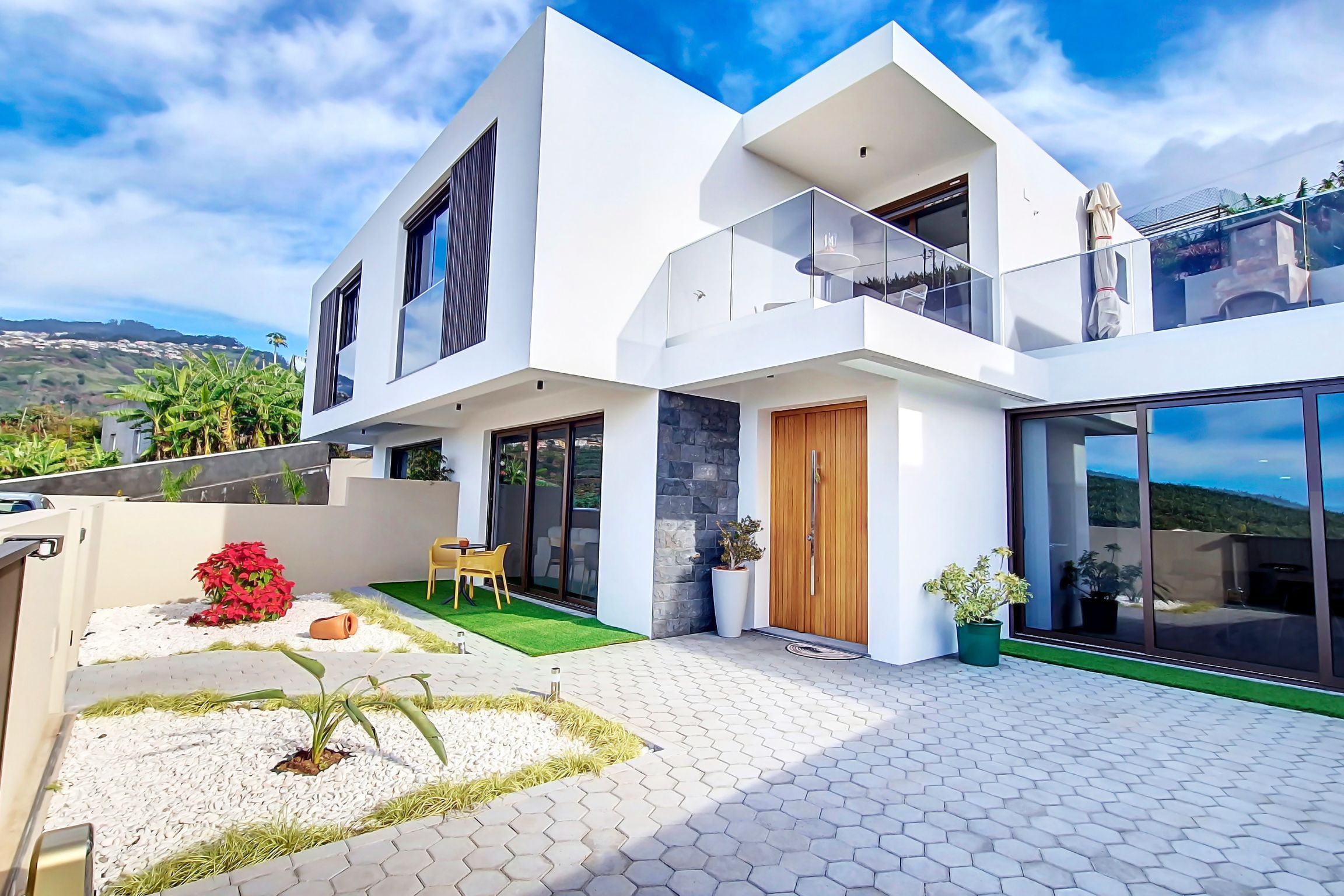 Allure Alannas Villa by LovelyStay