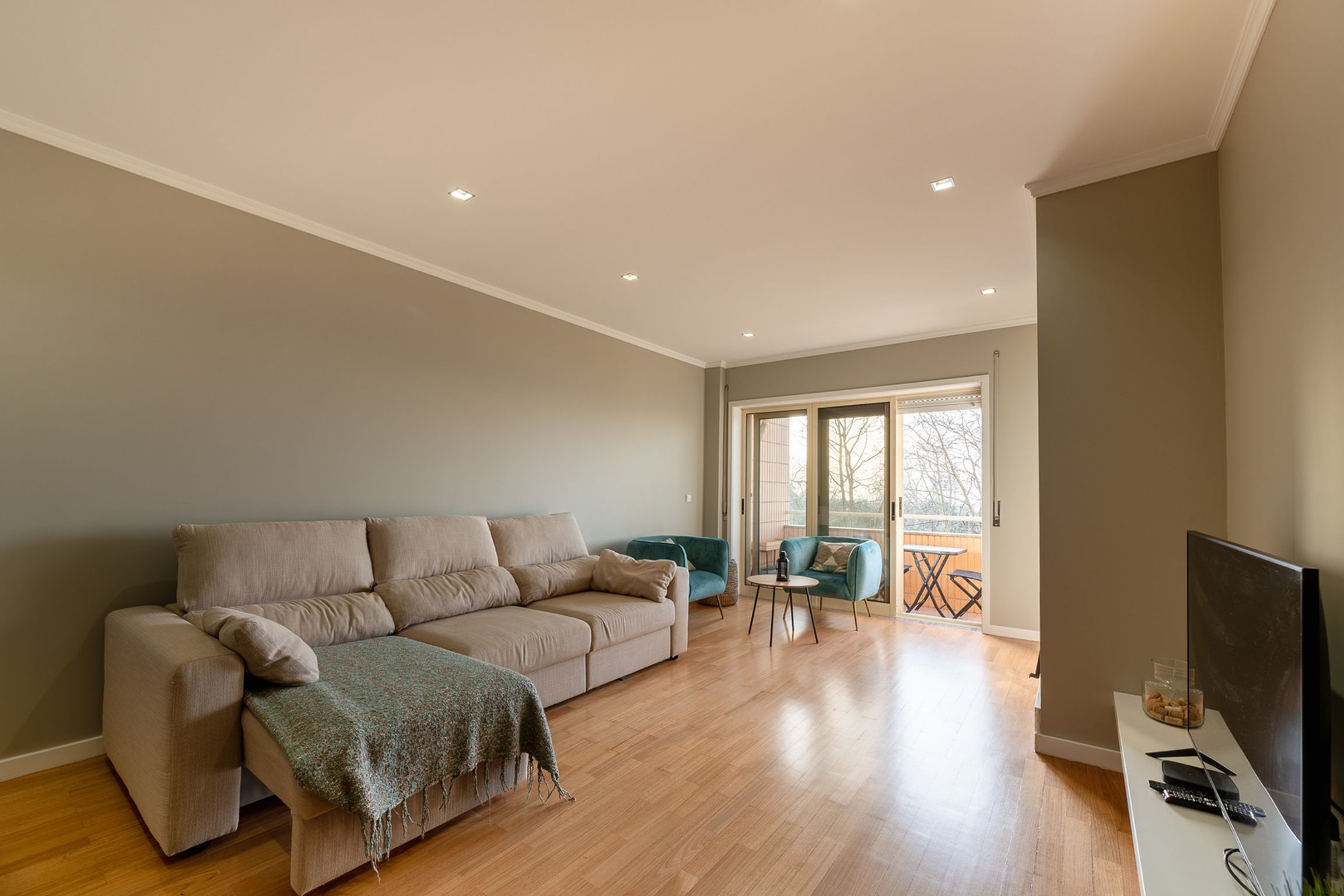 Wonderful 3BR Apartment in Canidelo by LovelyStay