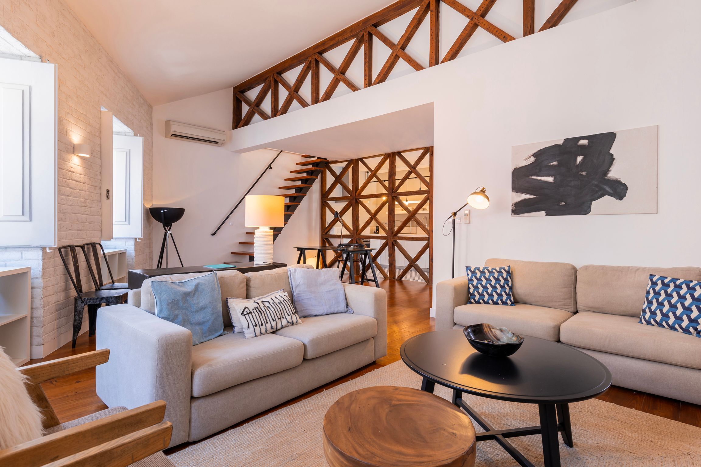 Charming 3BDR Duplex in City Center by LovelyStay
