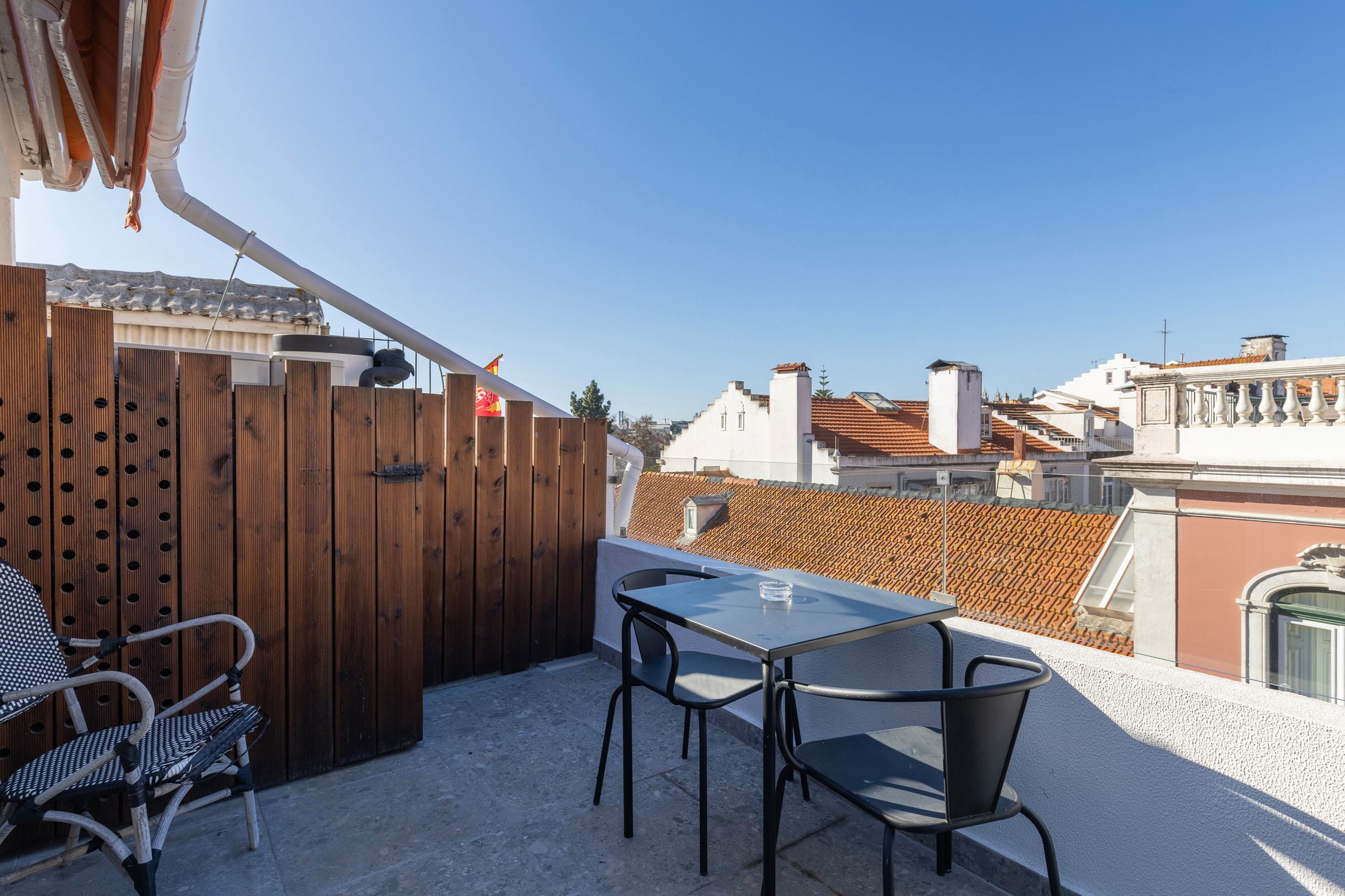 1BDR Apartment w/ Terrace and View by LovelyStay