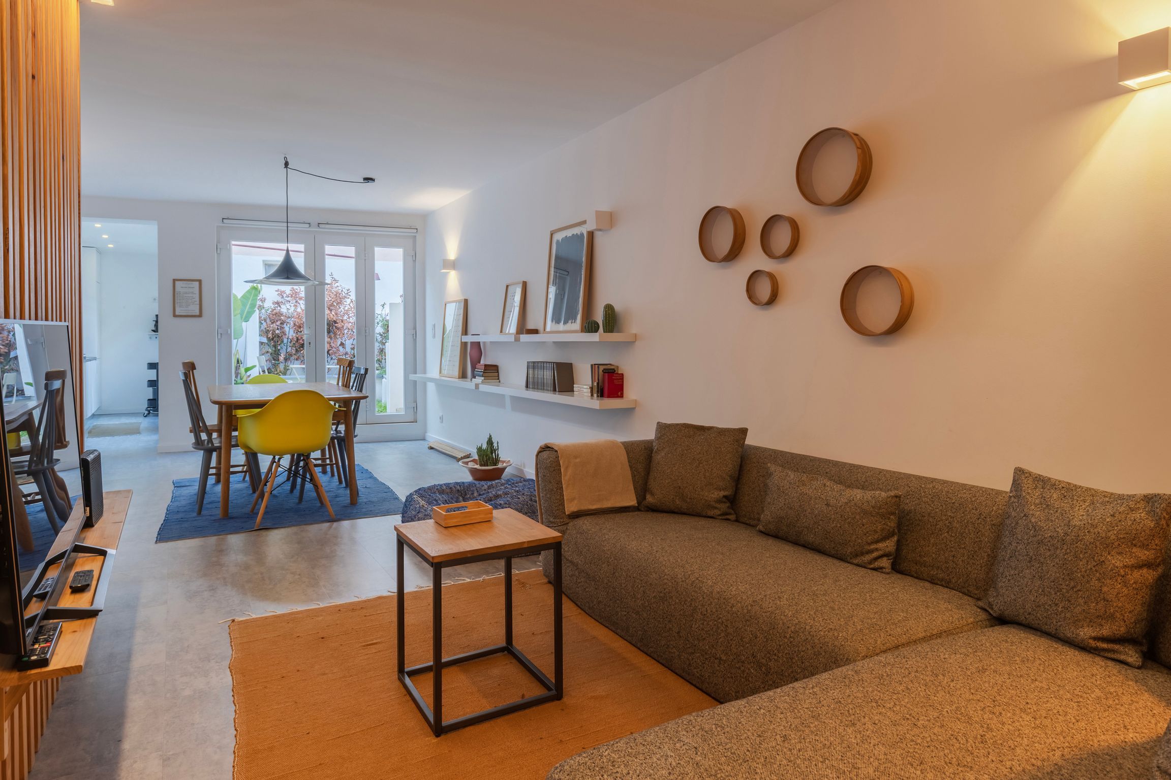 Modern & Hidden Apartment by LovelyStay