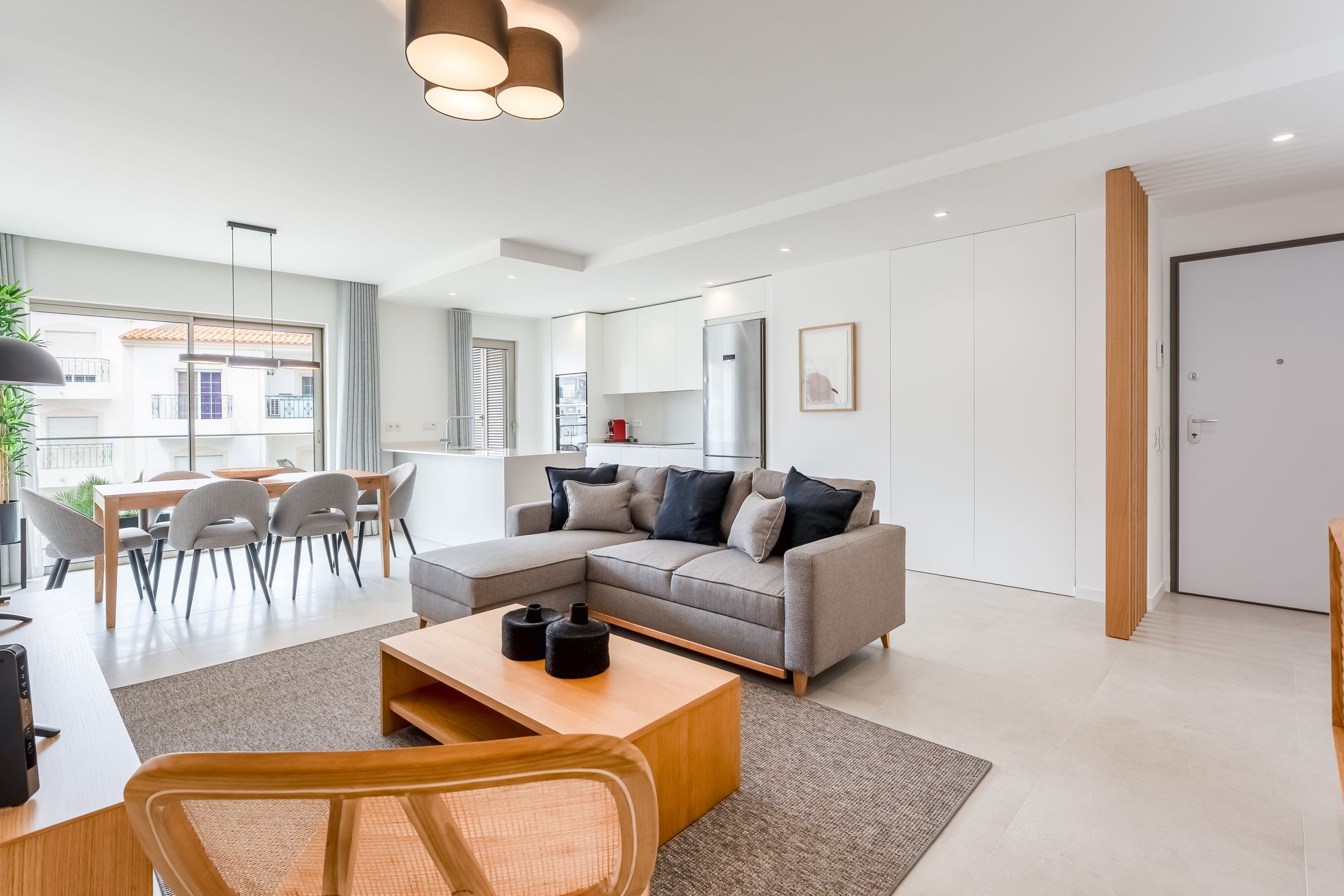 Modern 2BR w/ Rooftop Pool & Parking by LovelyStay
