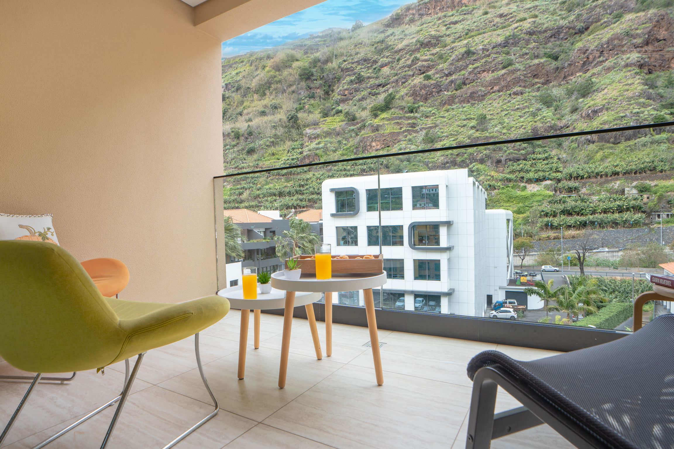 Brava Suite by LovelyStay