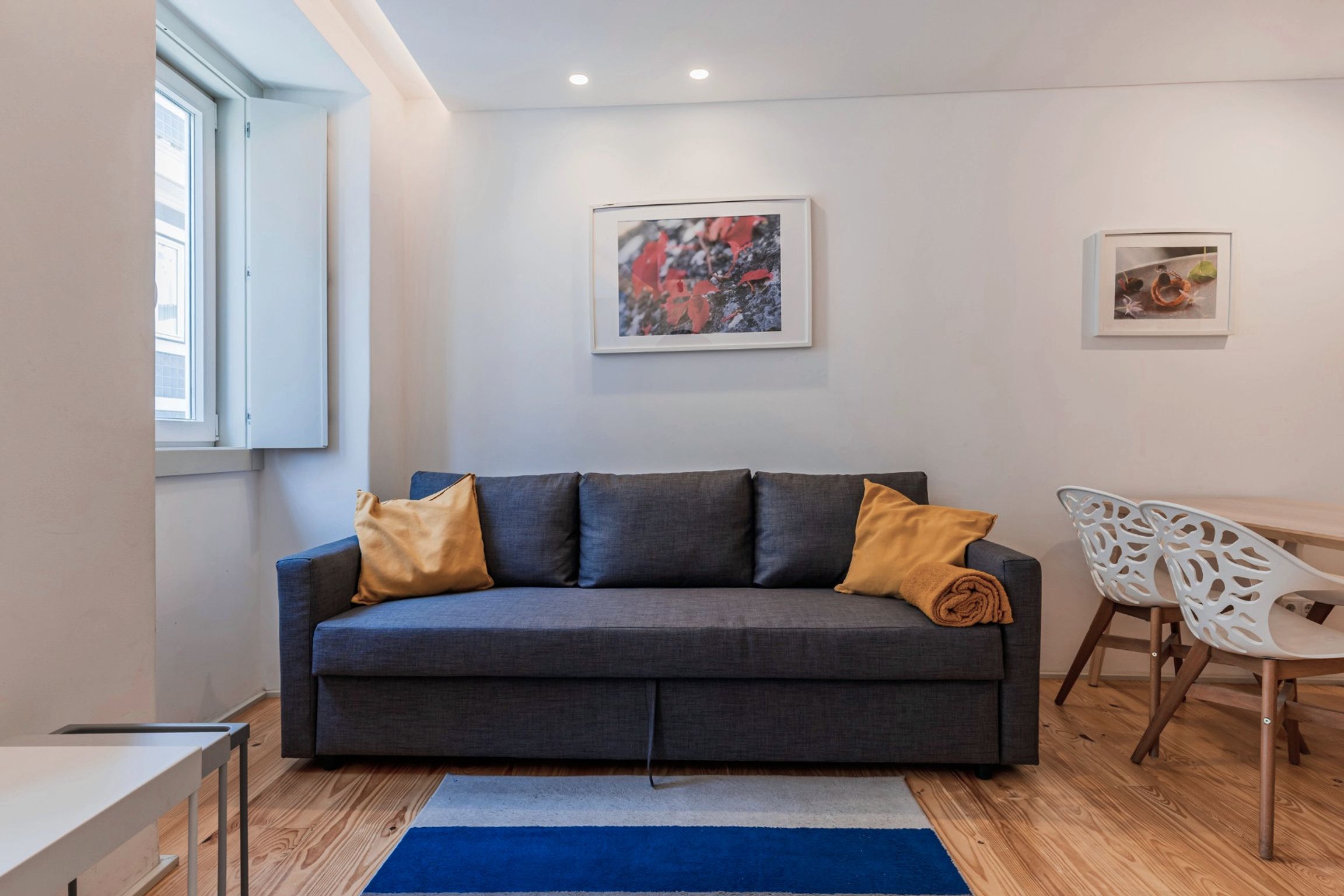 Wood and Marble 1BDR Apartment by LovelyStay