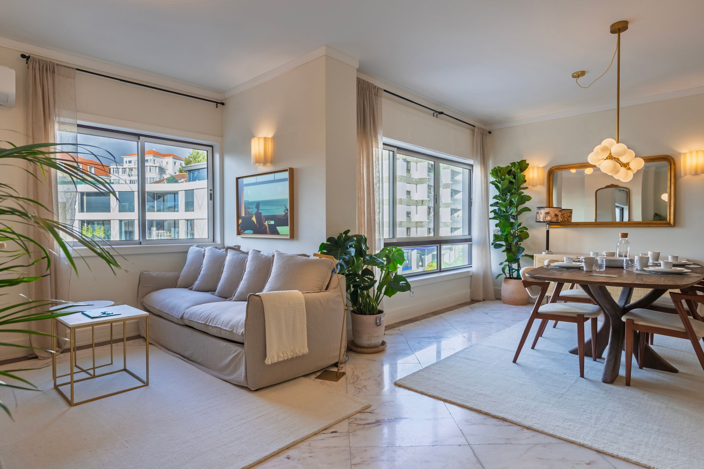 Estoril Upscale Apartment w/ Pool by LovelyStay