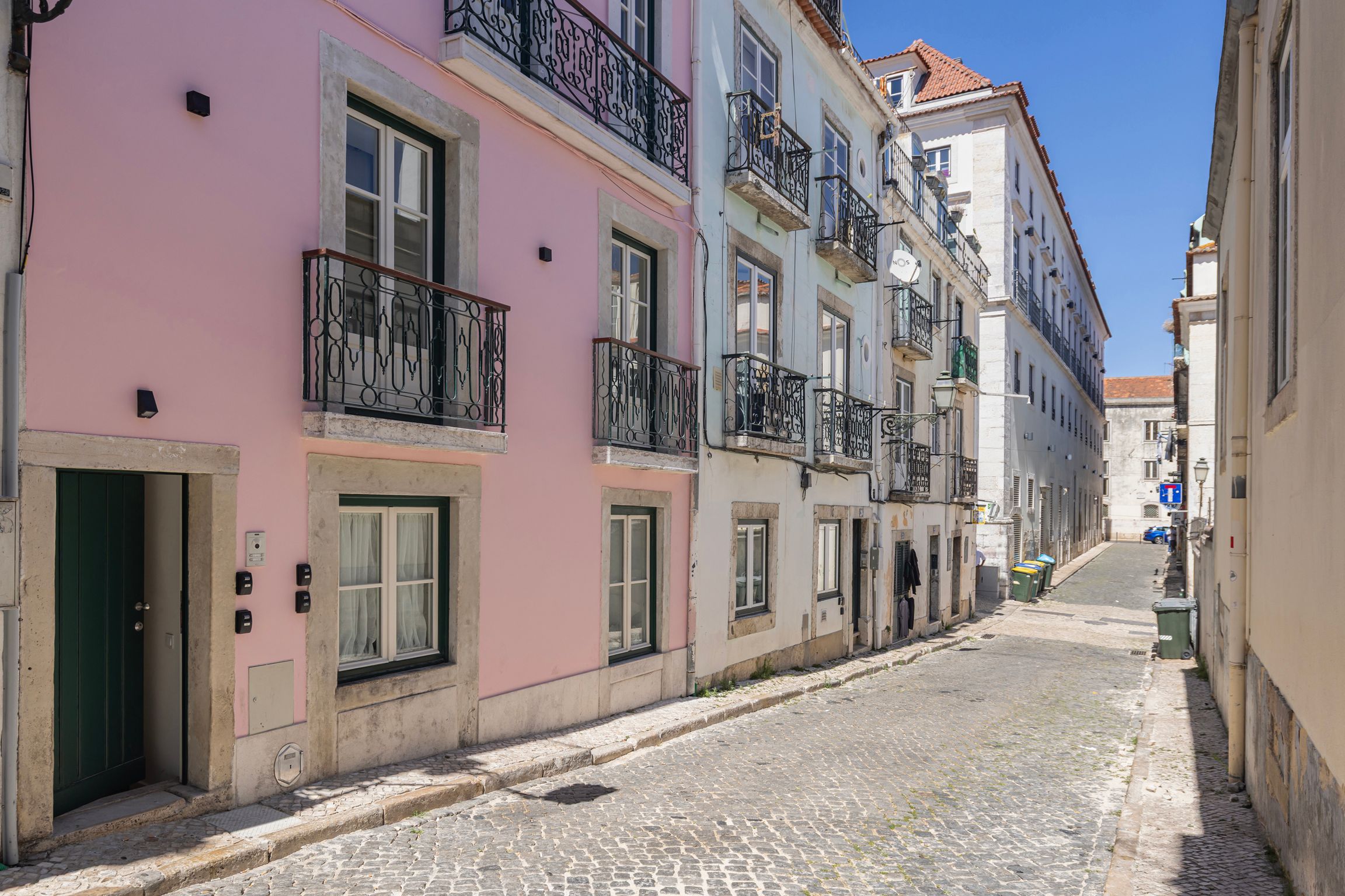Flor do Bairro by LovelyStay