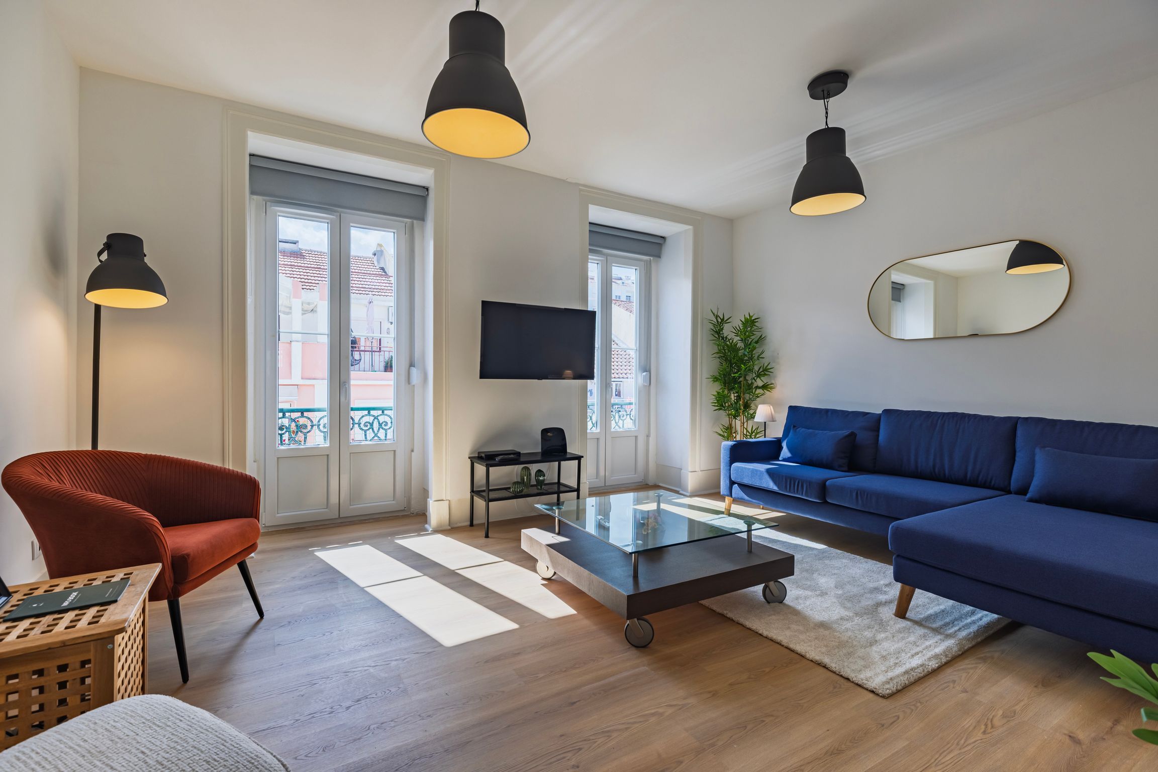 Classy 3-Bedroom Lisbon Apartment by LovelyStay