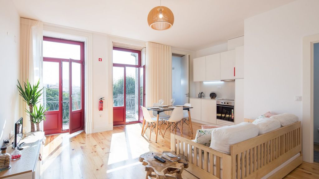 Mártires Boutique Flat by LovelyStay