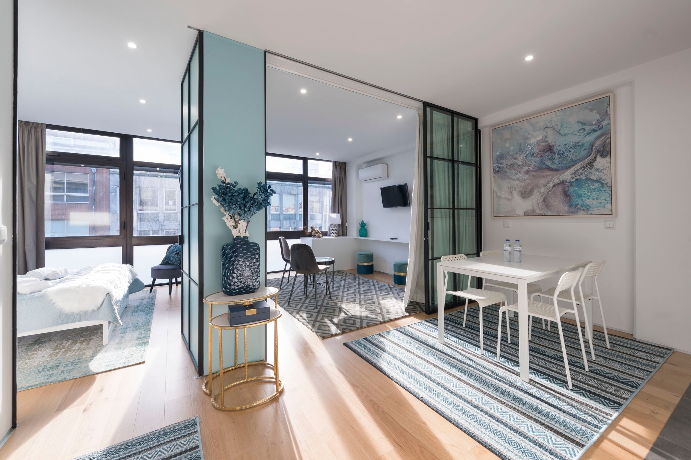 Wohaza Flat w/ Parking by LovelyStay