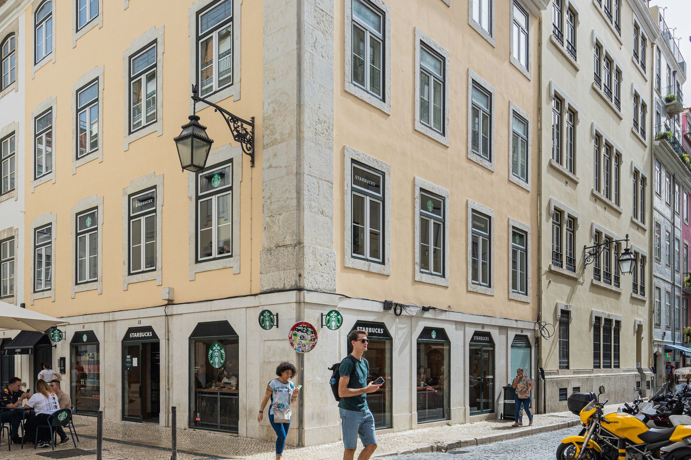 Ando Living - Santa Justa 79 House