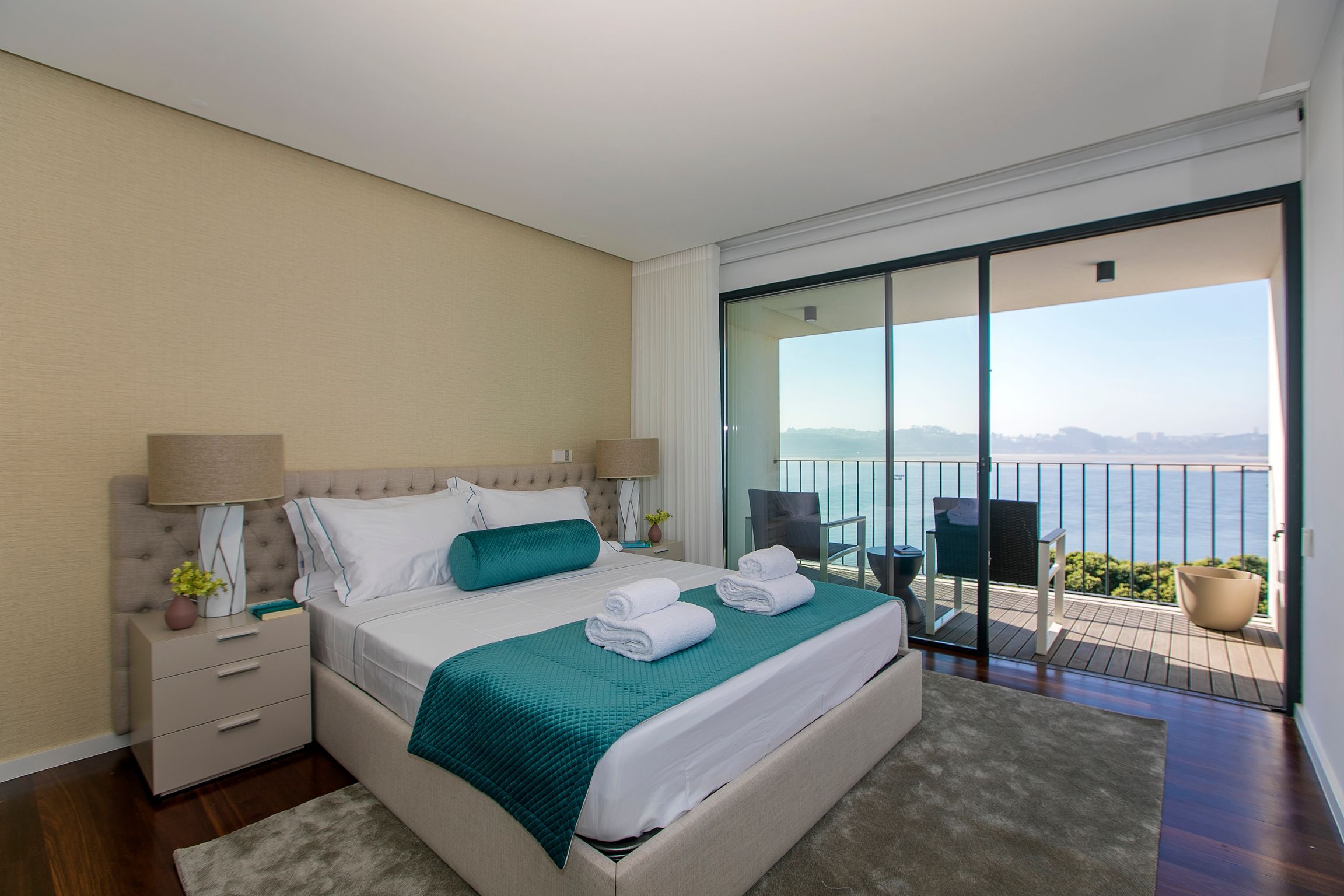 Luxury 2BR Duplex in Foz Porto by LovelyStay