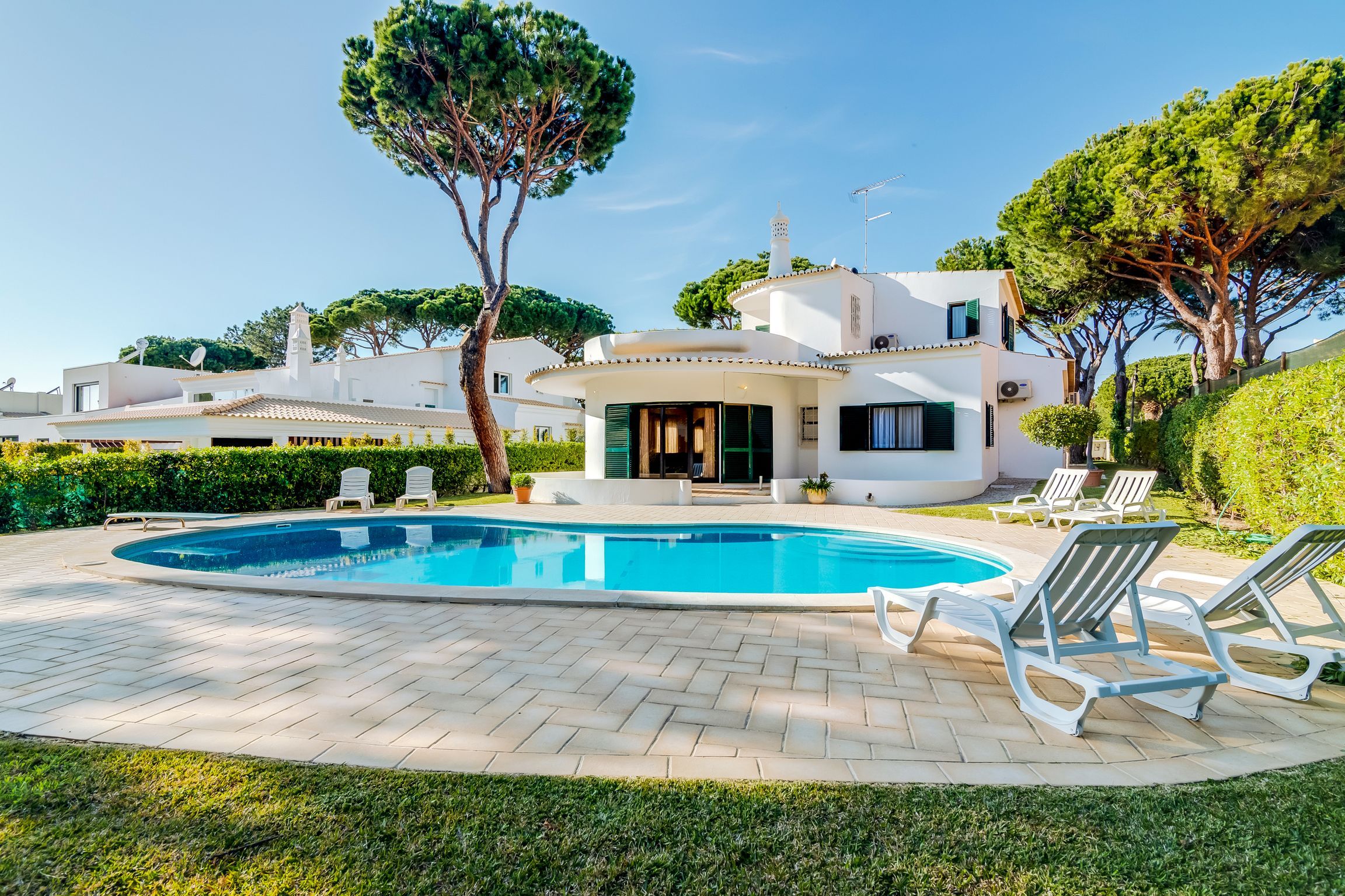 Villa Mimi by LovelyStay