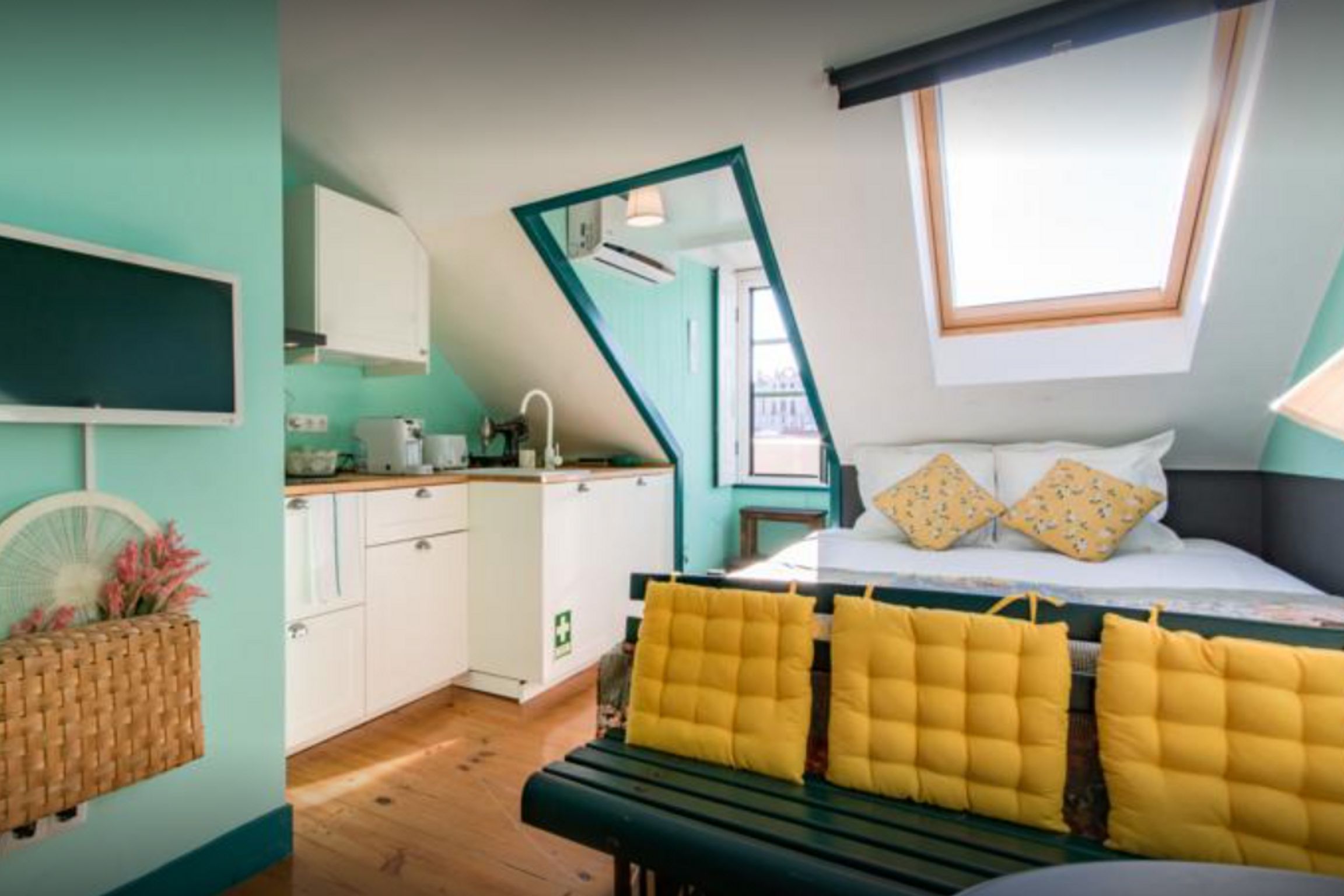 Lisbon Heart Apartments - Green, by LovelyStay