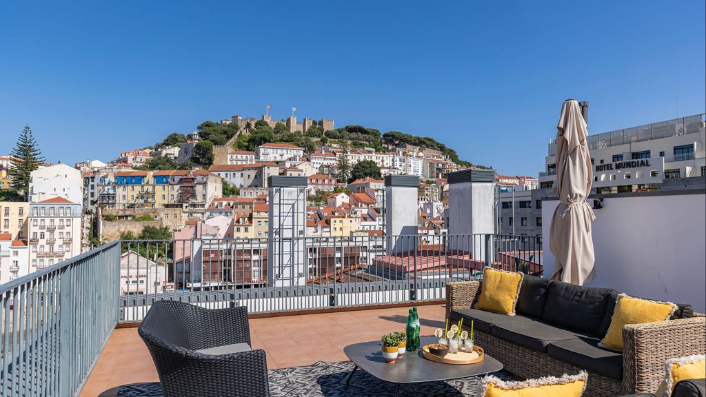 Panorama - Luxurious Penthouse by LovelyStay