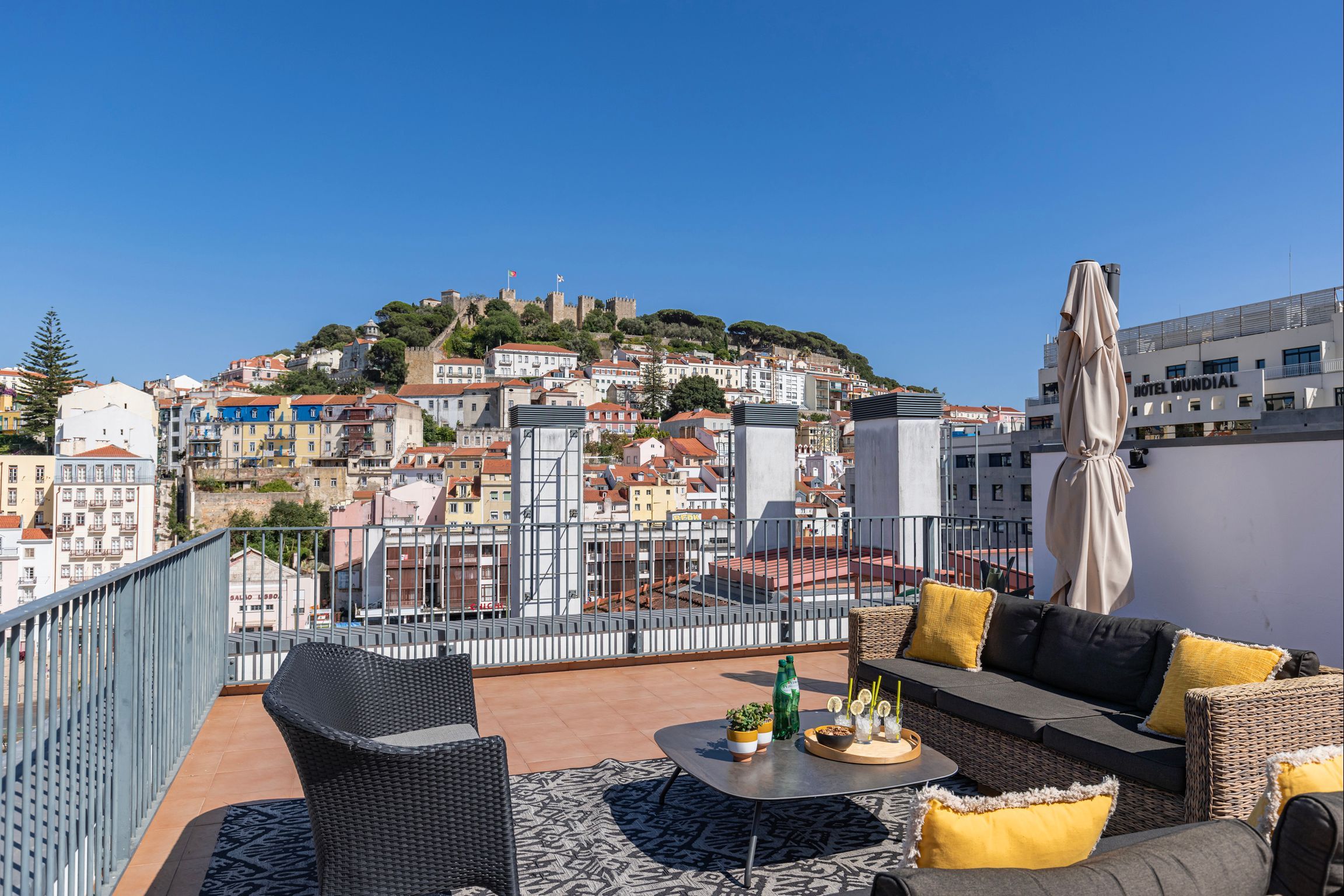 Panorama - Luxurious Penthouse by LovelyStay